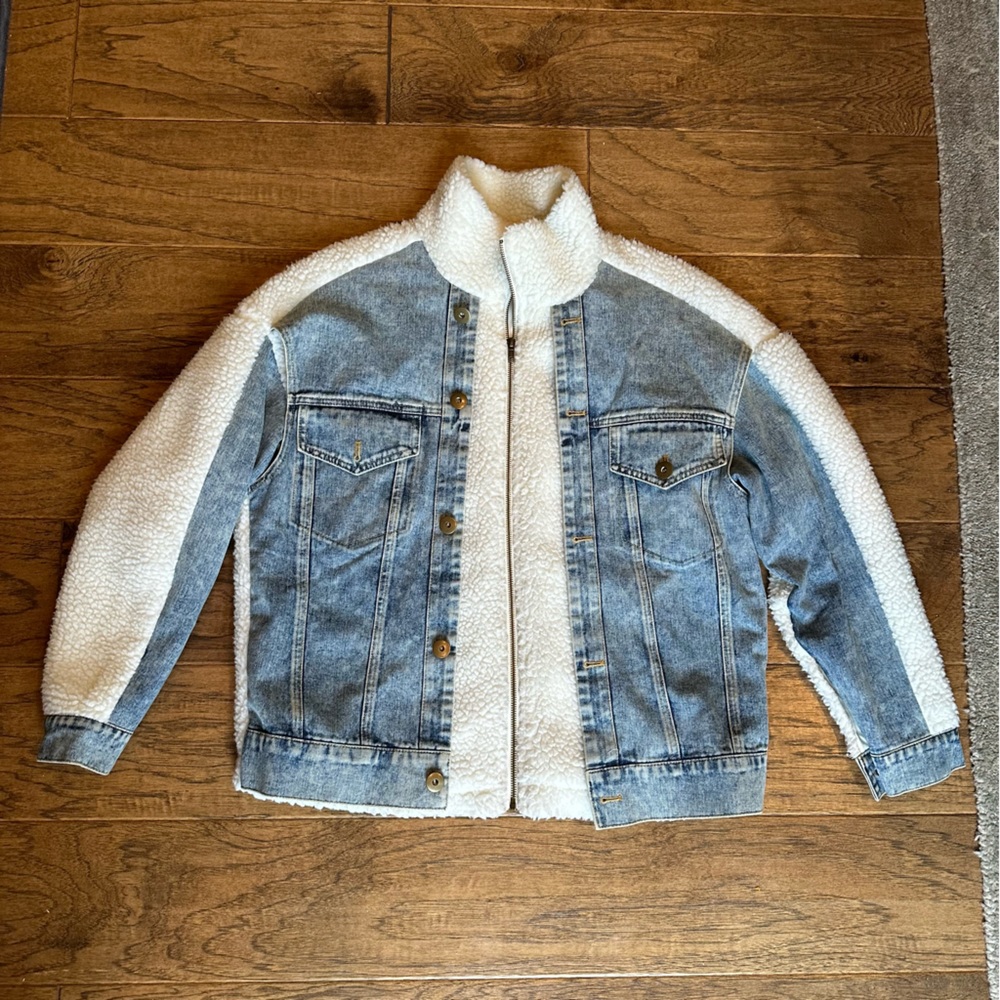 Jean Sherpa Woman’s Jacket